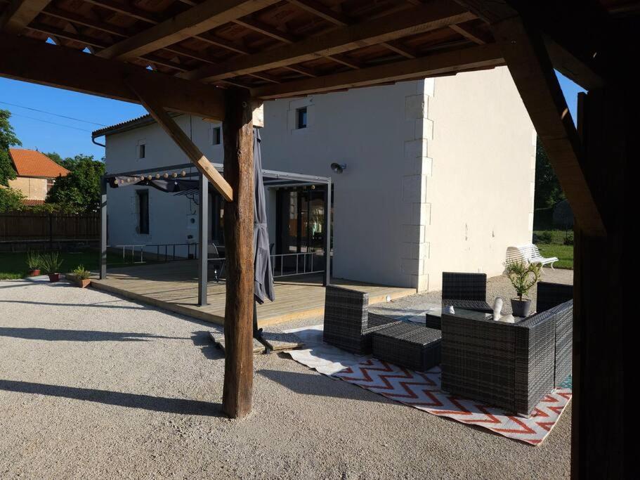 Maison Poitevine 9/10 Personnes Chaunay Екстер'єр фото