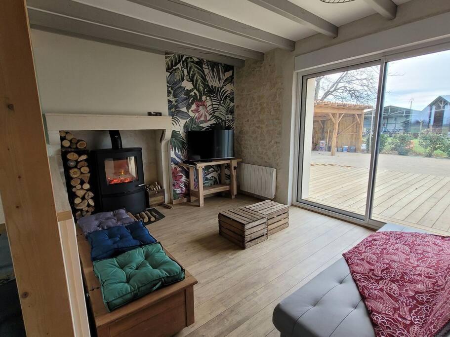 Maison Poitevine 9/10 Personnes Chaunay Екстер'єр фото